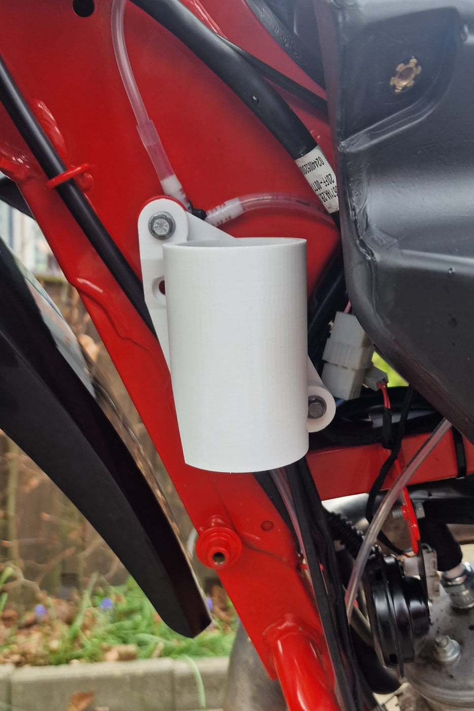 Oil Dispenser Holder - Beta